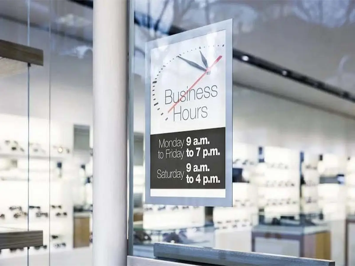 Custom Duraframe Window Poster Frame OEM Manufacturer for Retail Displays